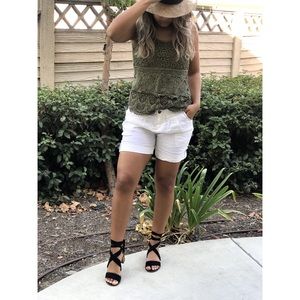 Guess White Linen Shorts (Bermudas)